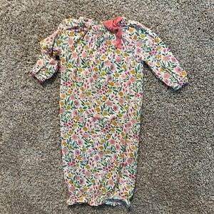 Mud pie 0-3 month gown, never worn!